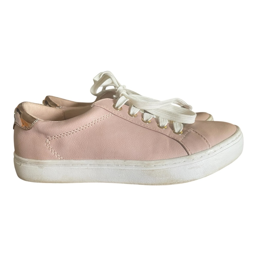 Liz Clairborne “LC Warwick” Blush/Gold Tone Accents Lace Up Sneakers Sz 5 M